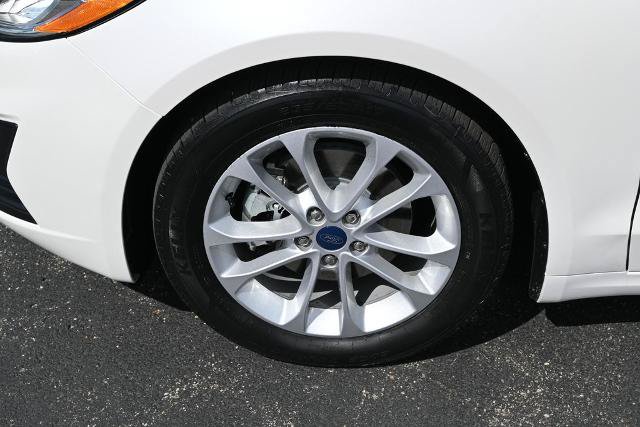 Certified 2020 Ford Fusion SE FWD image 13