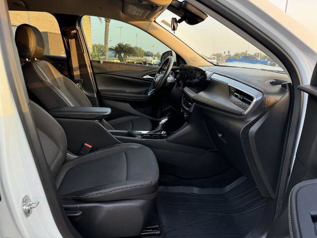 Used 2025 Buick Encore GX Preferred image 18