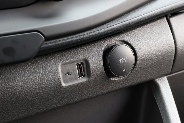 Certified 2025 Ford Transit 350 XL image 18