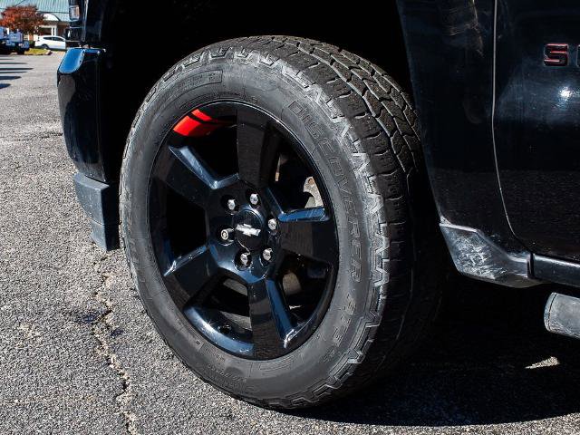 Used 2018 Chevrolet Silverado 1500 LT w/ Redline Edition image 5