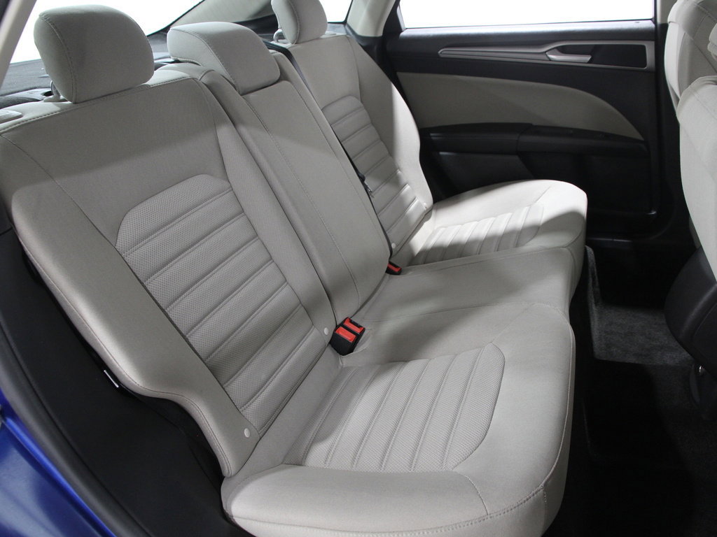 Certified 2018 Ford Fusion S image 17