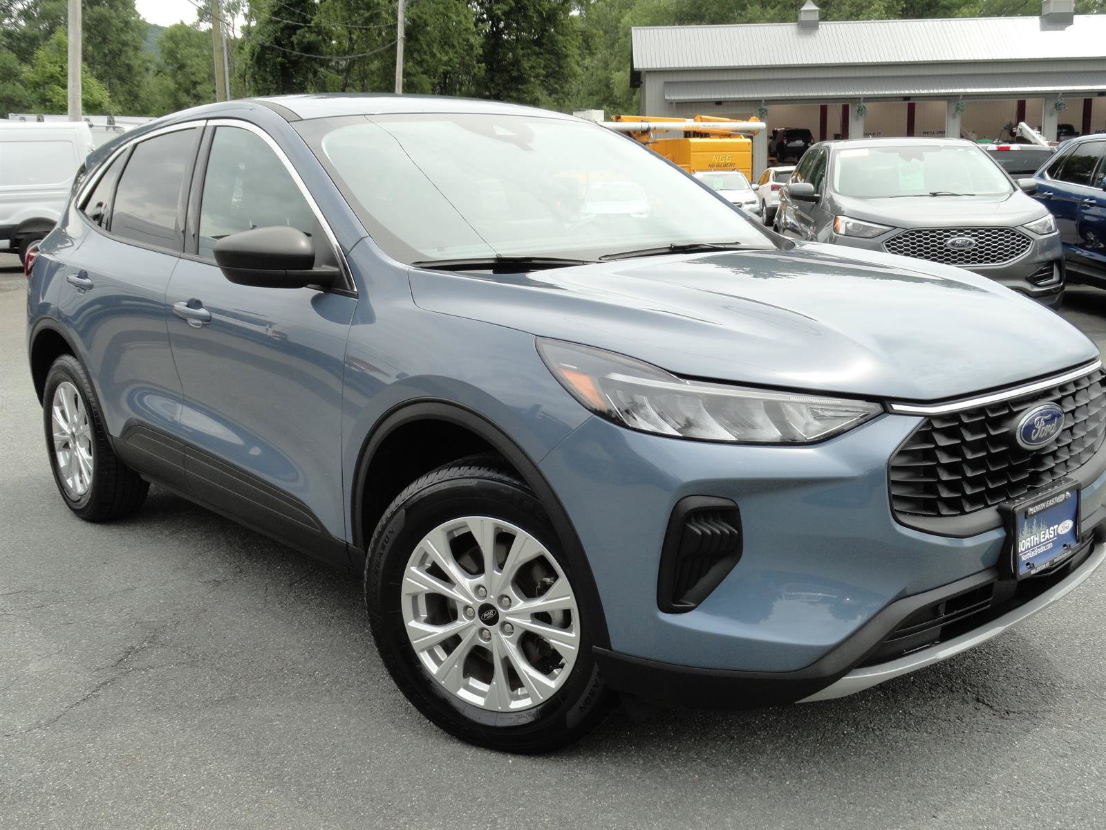Certified 2024 Ford Escape Active AWD/4WD image 9