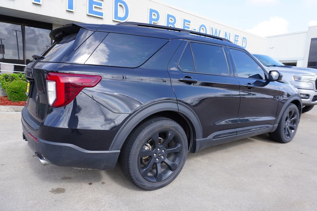 Certified 2023 Ford Explorer ST-Line w/ Class IV Trailer Tow Package RWD image 4