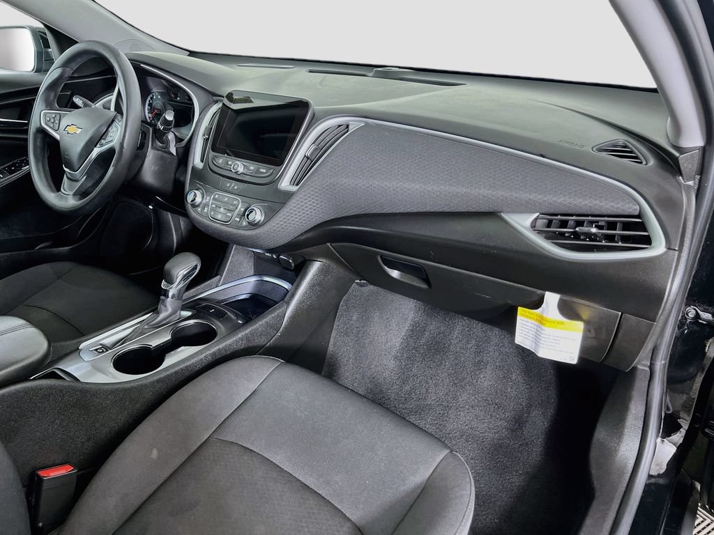 Used 2023 Chevrolet Malibu LT FWD image 33
