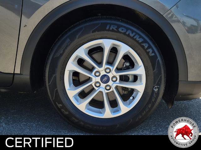 Certified 2020 Ford Escape SE image 12