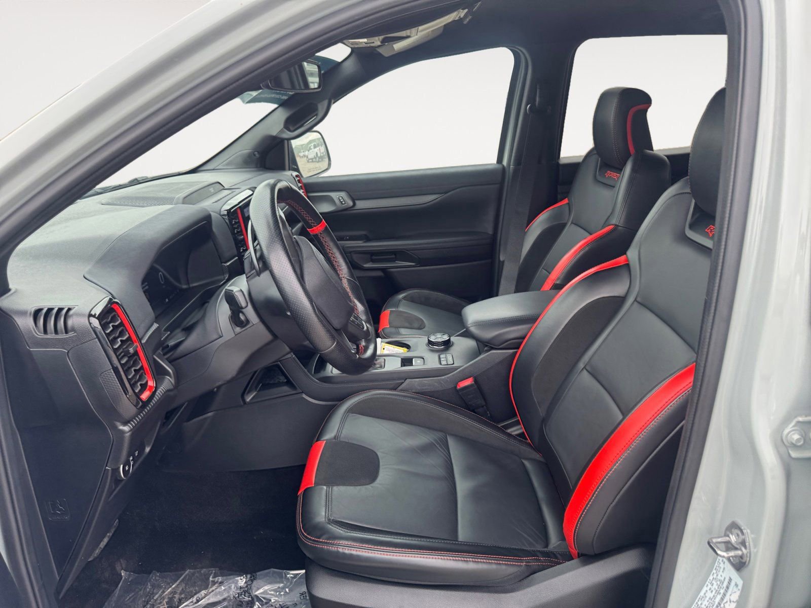 Certified 2024 Ford Ranger Raptor AWD/4WD image 9