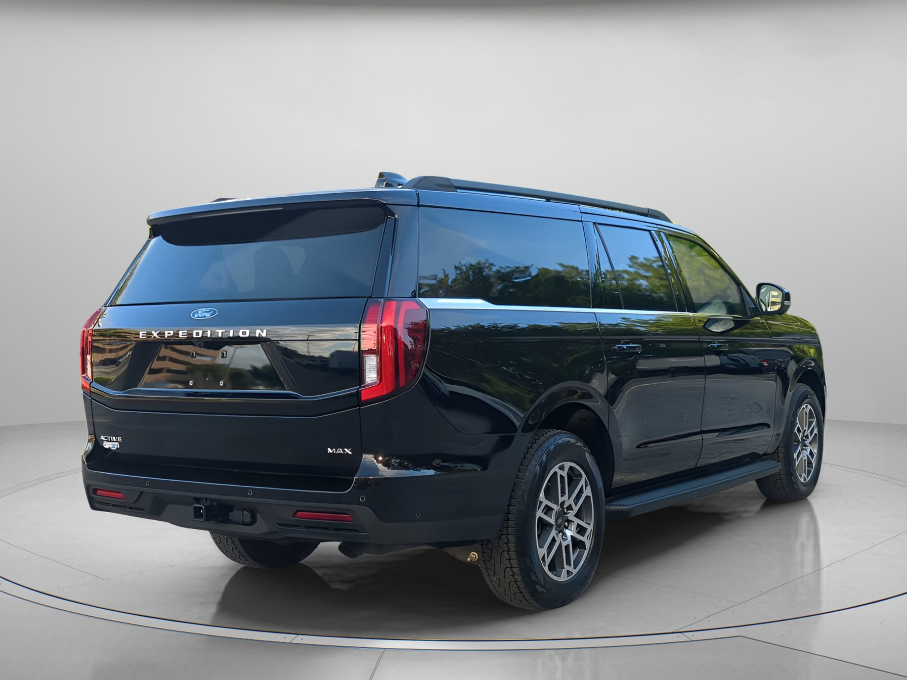 Certified 2025 Ford Expedition Max Active AWD/4WD image 40