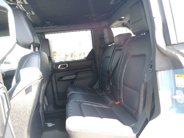 Certified 2025 Ford Bronco Outer Banks AWD/4WD image 13