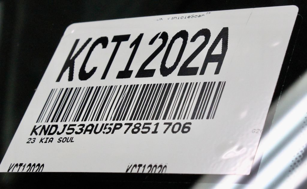 Used 2023 Kia Soul GT-Line FWD image 33