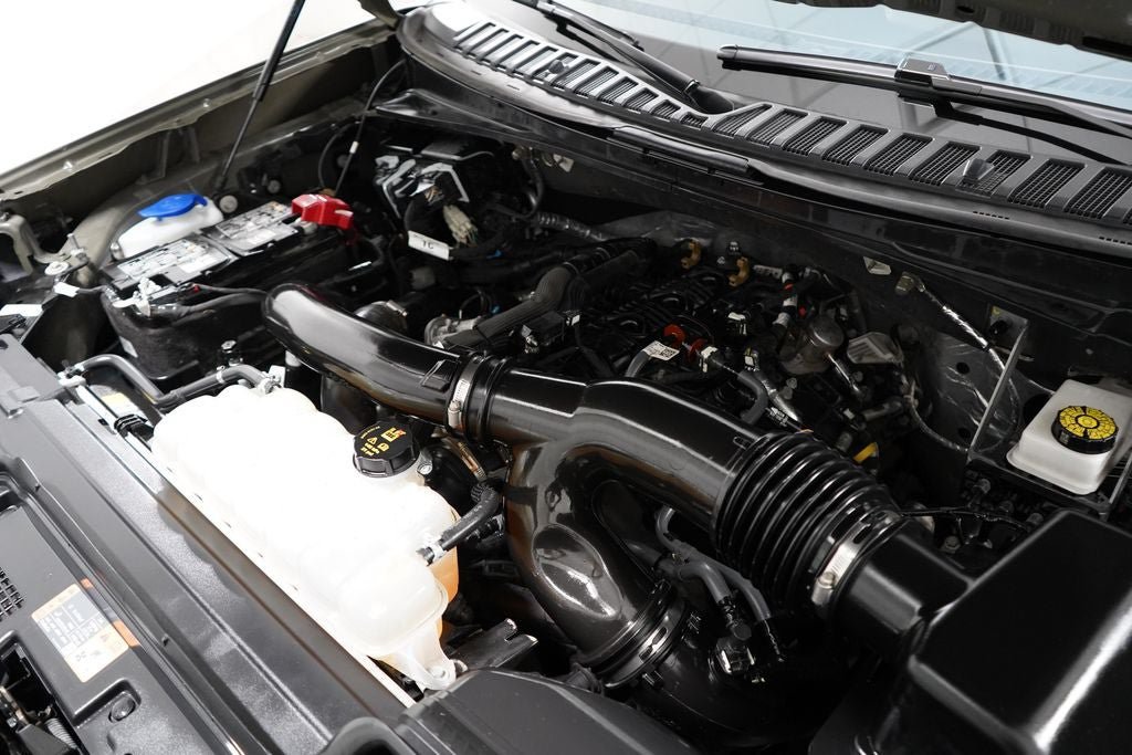 Certified 2025 Ford Expedition Tremor AWD/4WD image 35