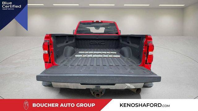 Used 2019 GMC Sierra 2500 SLE w/ SLE Preferred Package AWD/4WD image 9