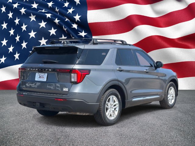 Certified 2025 Ford Explorer Active RWD image 7