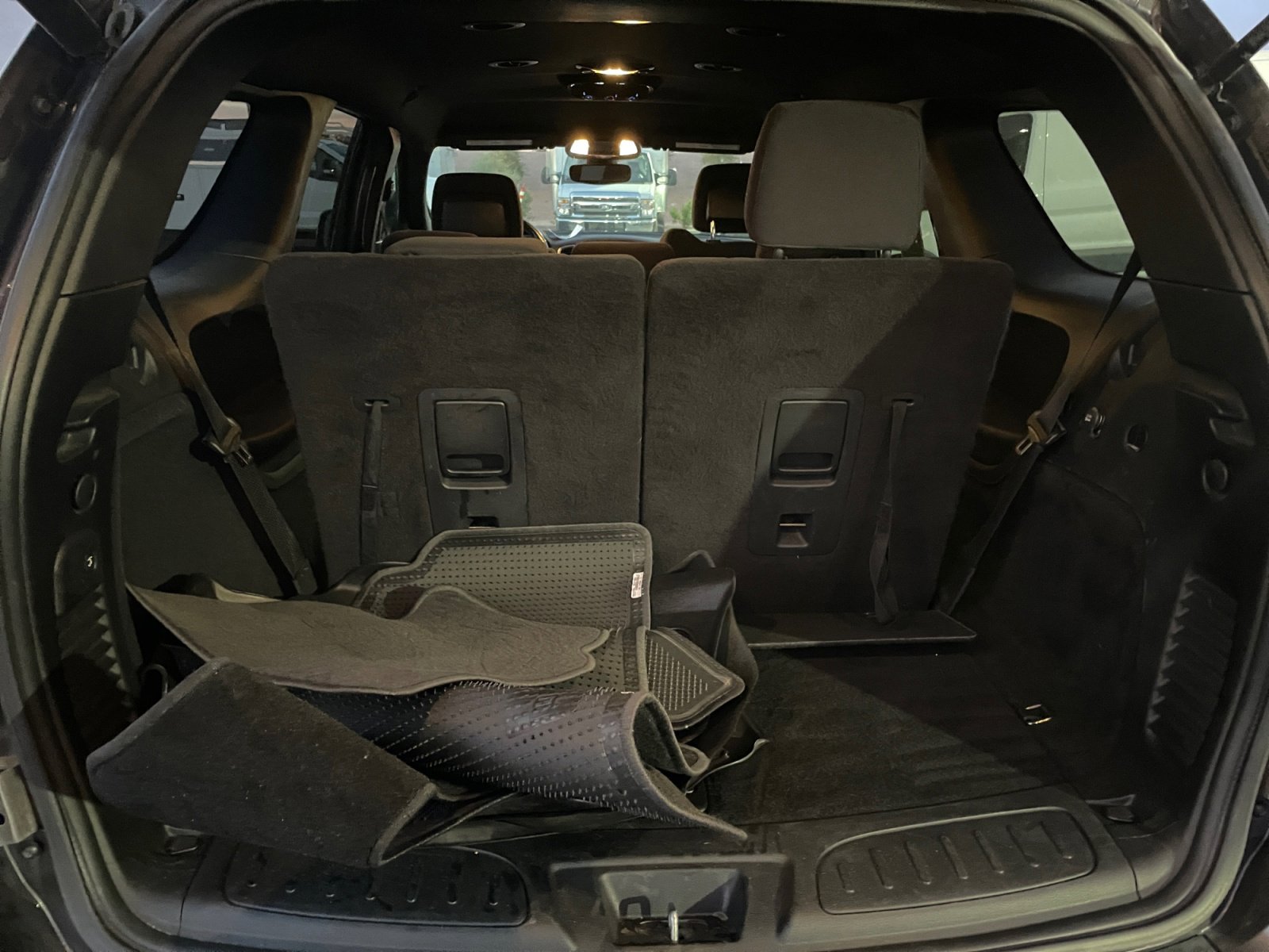 Used 2020 Dodge Durango SXT image 28