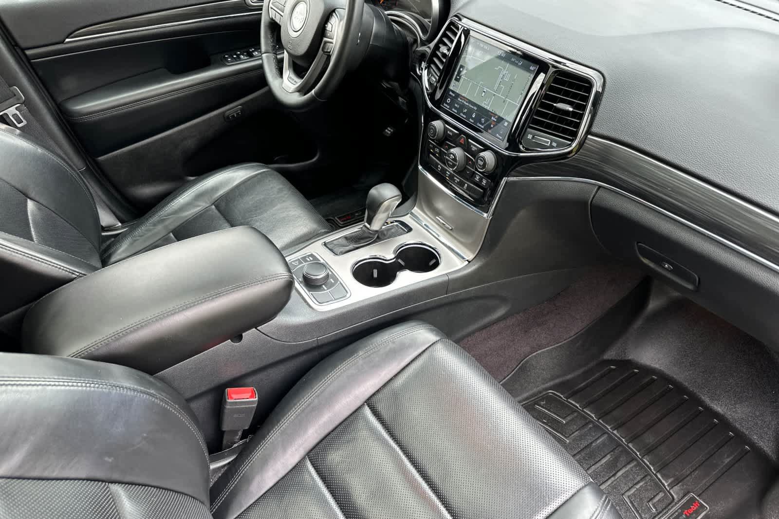 Used 2019 Jeep Grand Cherokee Limited w/ Luxury Group II AWD/4WD image 16