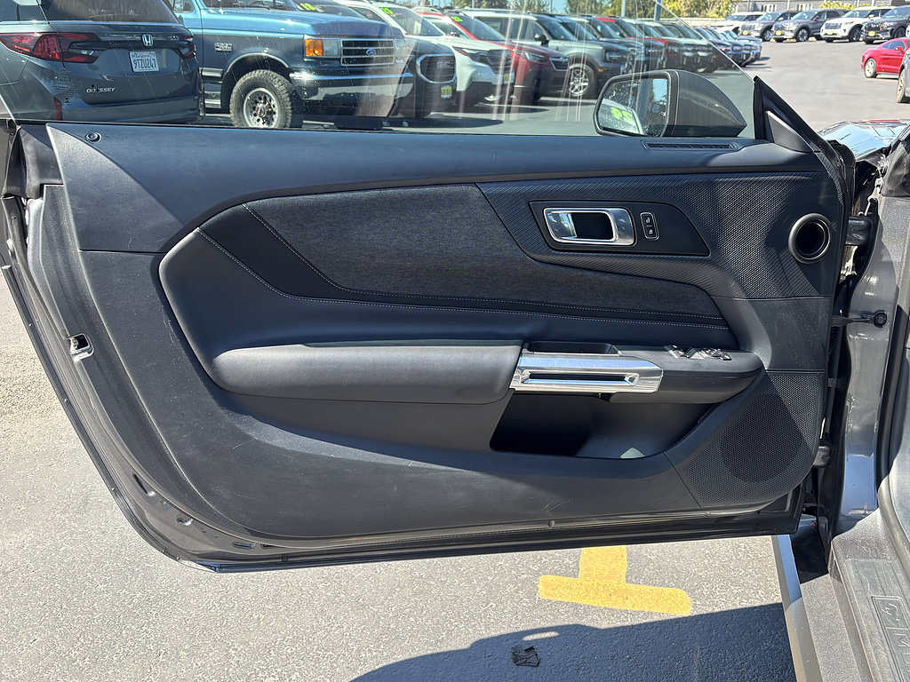 Certified 2024 Ford Mustang Coupe RWD image 13