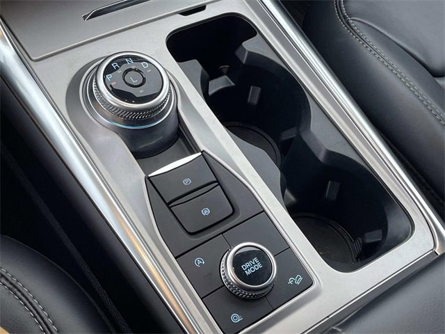 Certified 2023 Ford Explorer XLT w/ Equipment Group 202A image 35