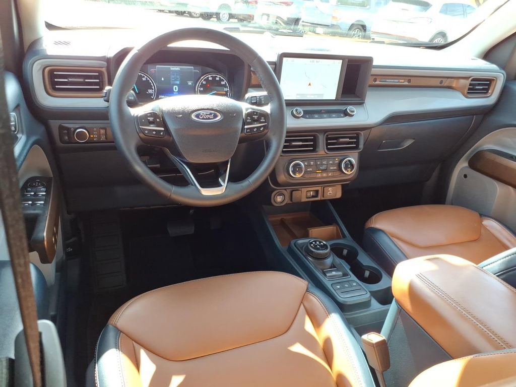 Certified 2023 Ford Maverick Lariat w/ Lariat Luxury Package FWD image 12