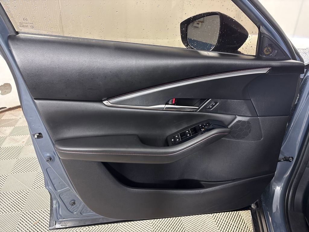 Used 2022 MAZDA CX-30 AWD 2.5 S w/ Preferred Package image 16