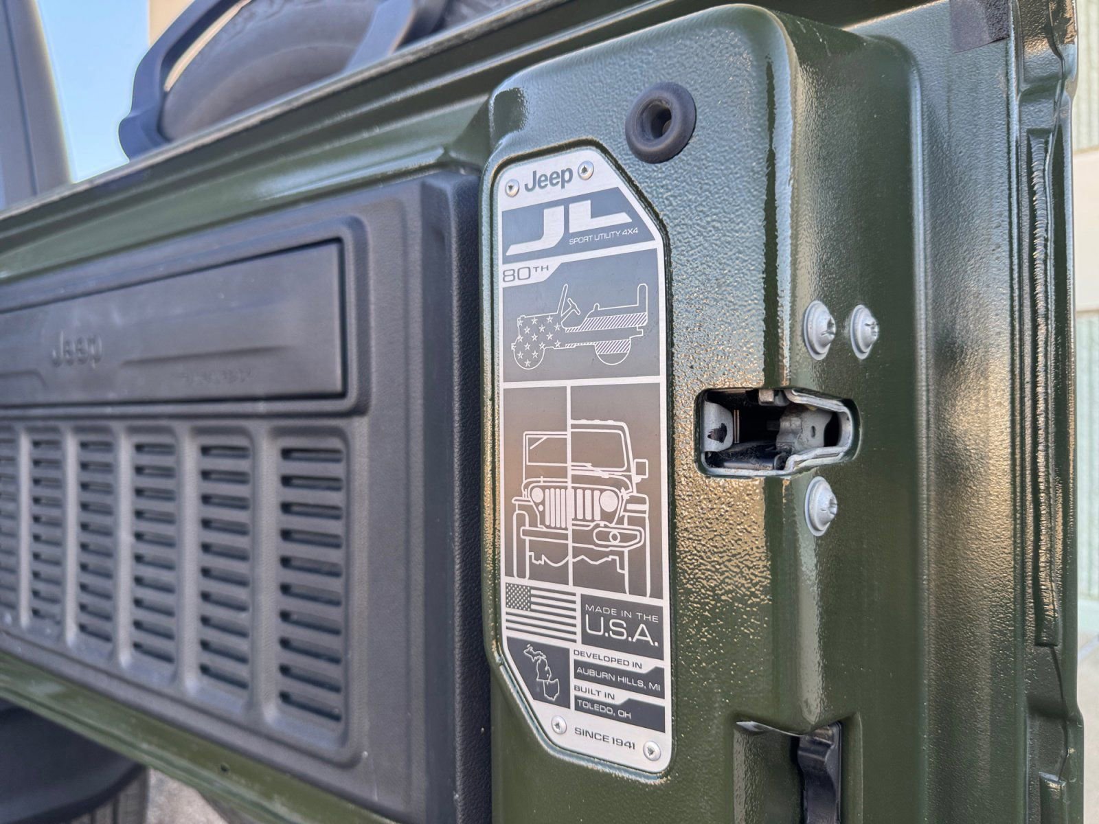 Used 2021 Jeep Wrangler Unlimited Sport image 19