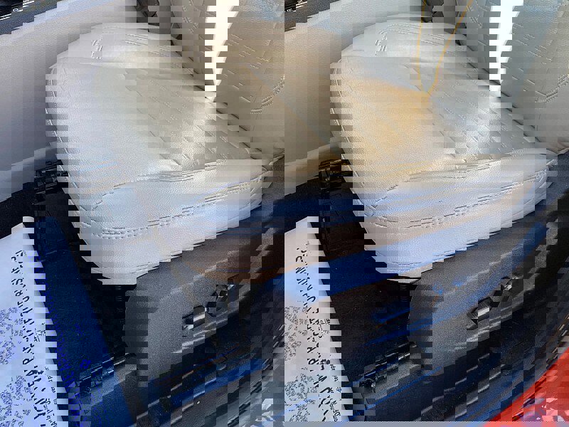 Certified 2019 Ford Escape Titanium image 25