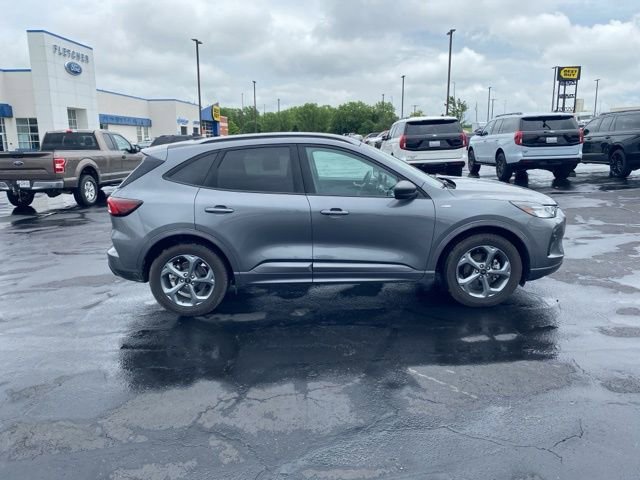 Certified 2024 Ford Escape ST-Line FWD image 7