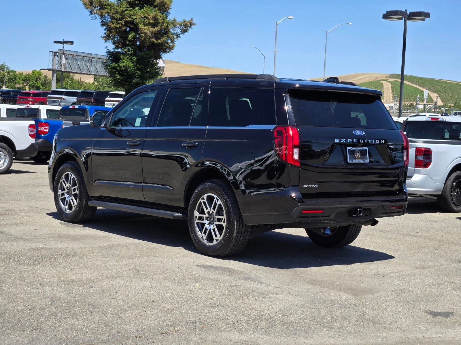Certified 2025 Ford Expedition Active RWD image 6