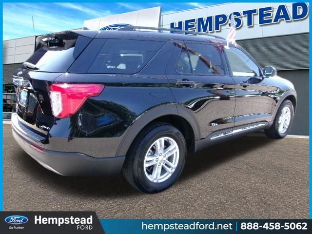 Certified 2023 Ford Explorer XLT w/ Equipment Group 202A AWD/4WD image 6