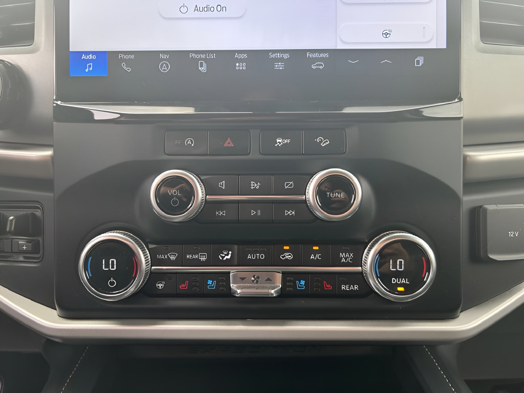 Certified 2024 Ford Expedition Max XLT AWD/4WD image 12