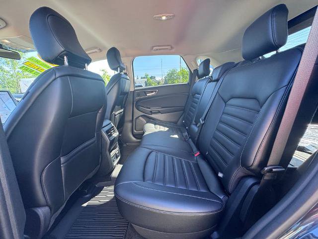 Certified 2024 Ford Edge SEL w/ Convenience Package AWD/4WD image 13