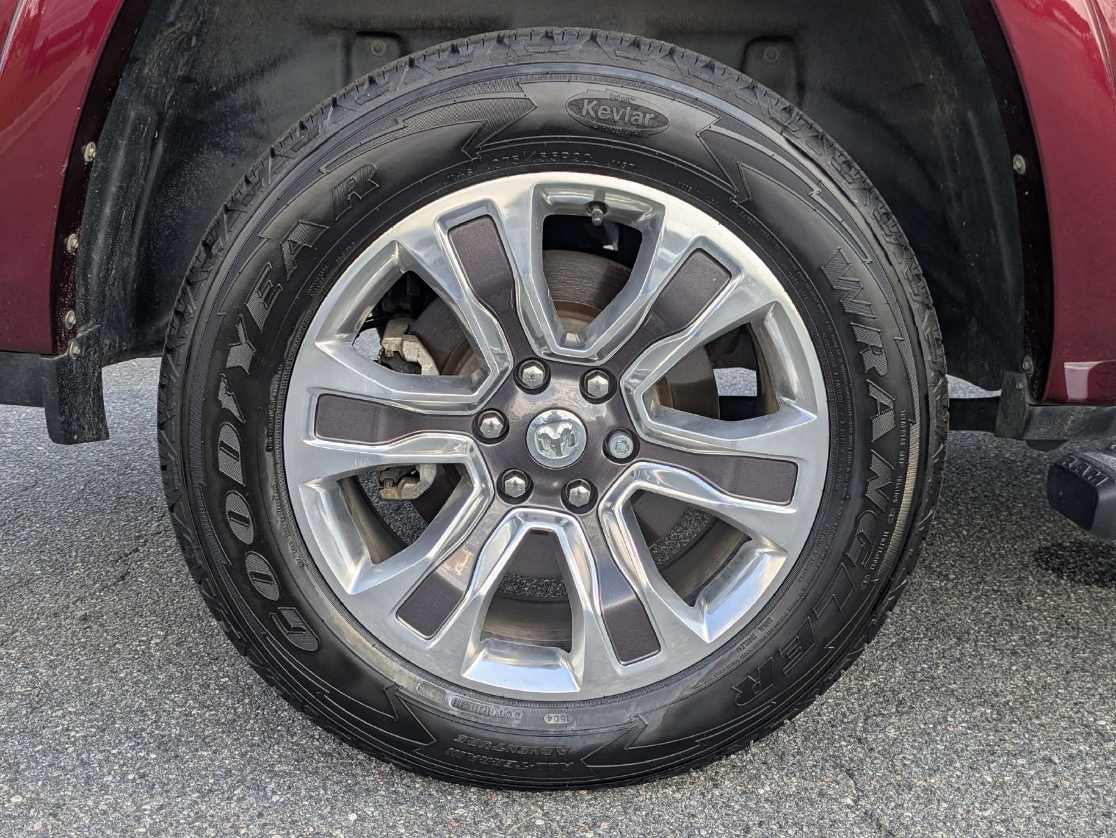 Used 2022 RAM 1500 Limited w/ Body Color Bumper Group AWD/4WD image 12