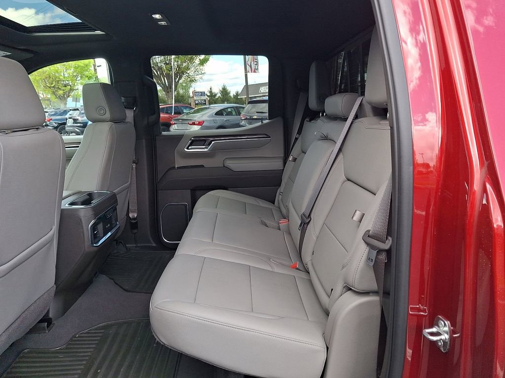 Used 2023 Chevrolet Silverado 1500 LTZ w/ LTZ Premium Package AWD/4WD image 13