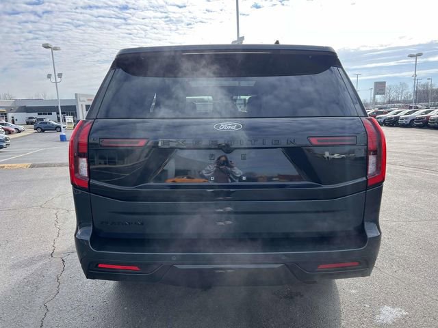 Certified 2025 Ford Expedition Platinum w/ Stealth Appearance Package image 4