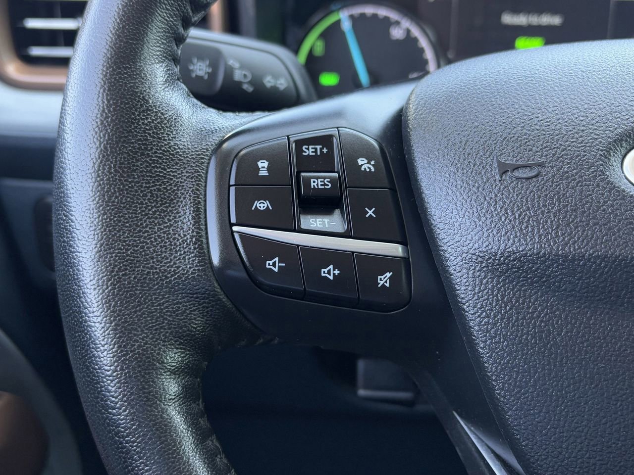 Certified 2022 Ford Maverick Lariat w/ Lariat Luxury Package image 16