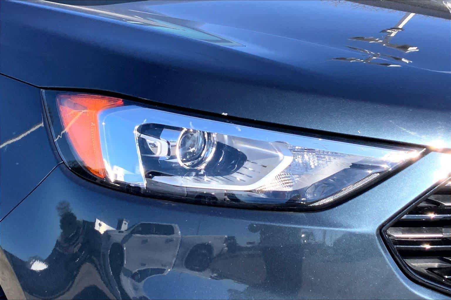 Certified 2024 Ford Edge SE w/ Black Appearance Package AWD/4WD image 24