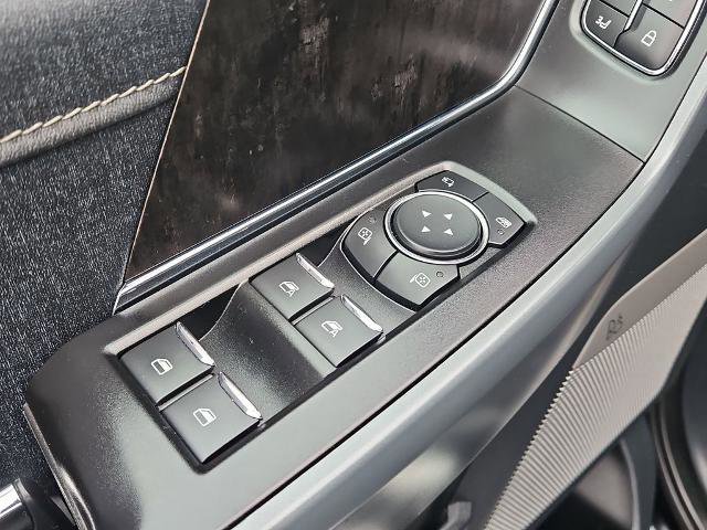 Certified 2022 Ford F150 Lariat w/ Equipment Group 502A High image 27