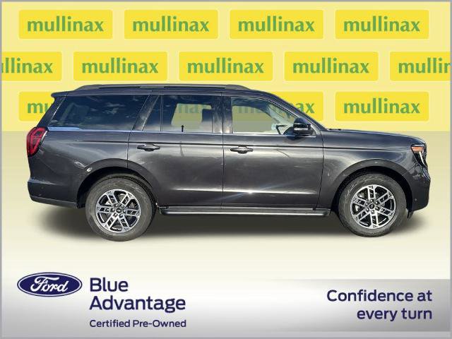 Certified 2025 Ford Expedition Active image 2