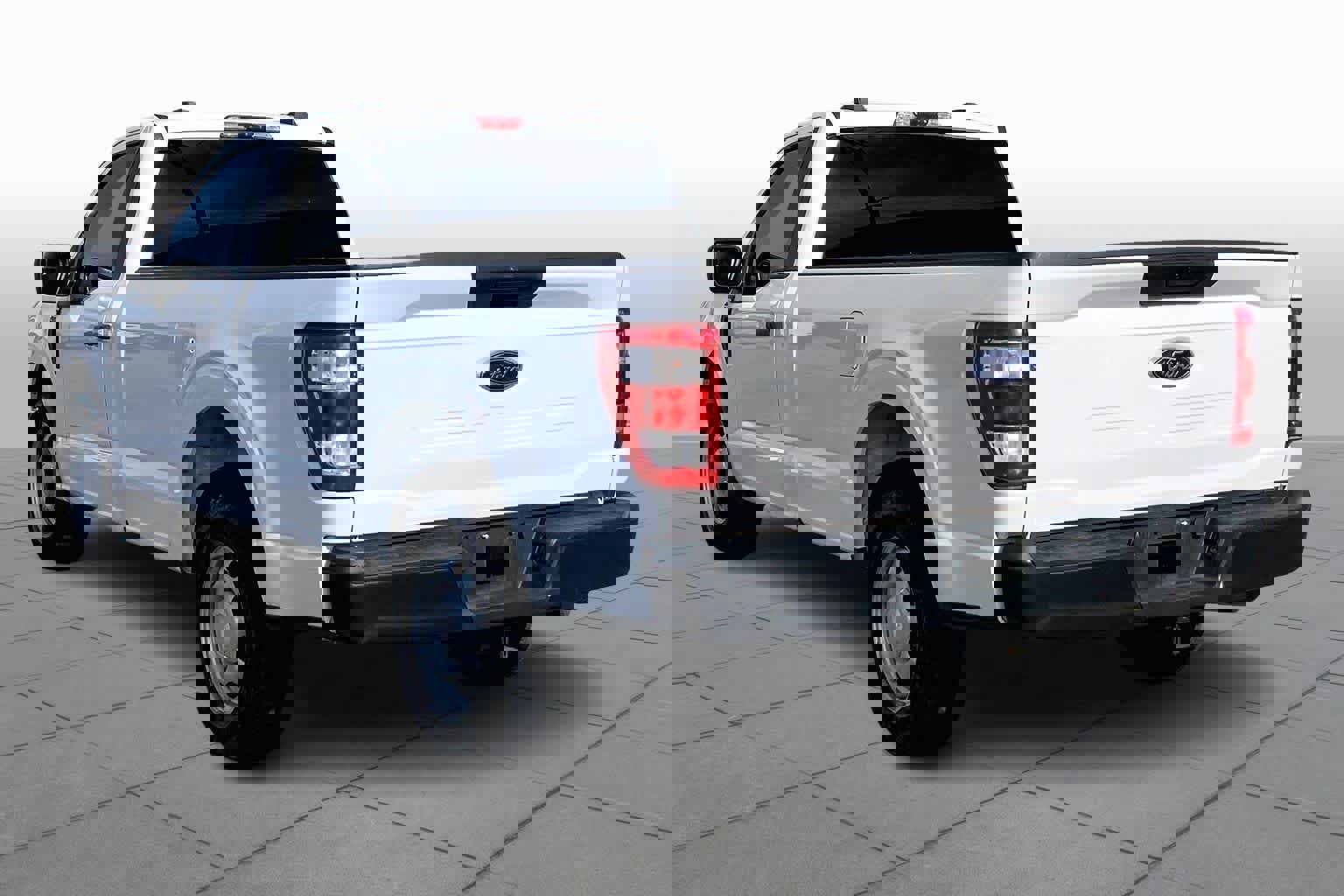 Certified 2022 Ford F150 XL w/ Trailer Tow Package image 2