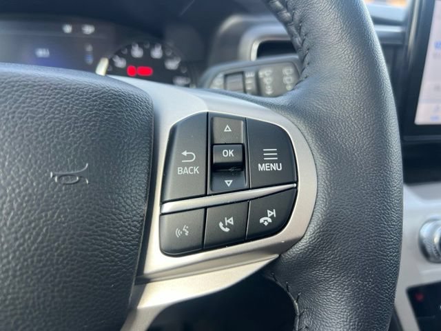 Certified 2023 Ford Explorer XLT w/ Equipment Group 202A AWD/4WD image 11