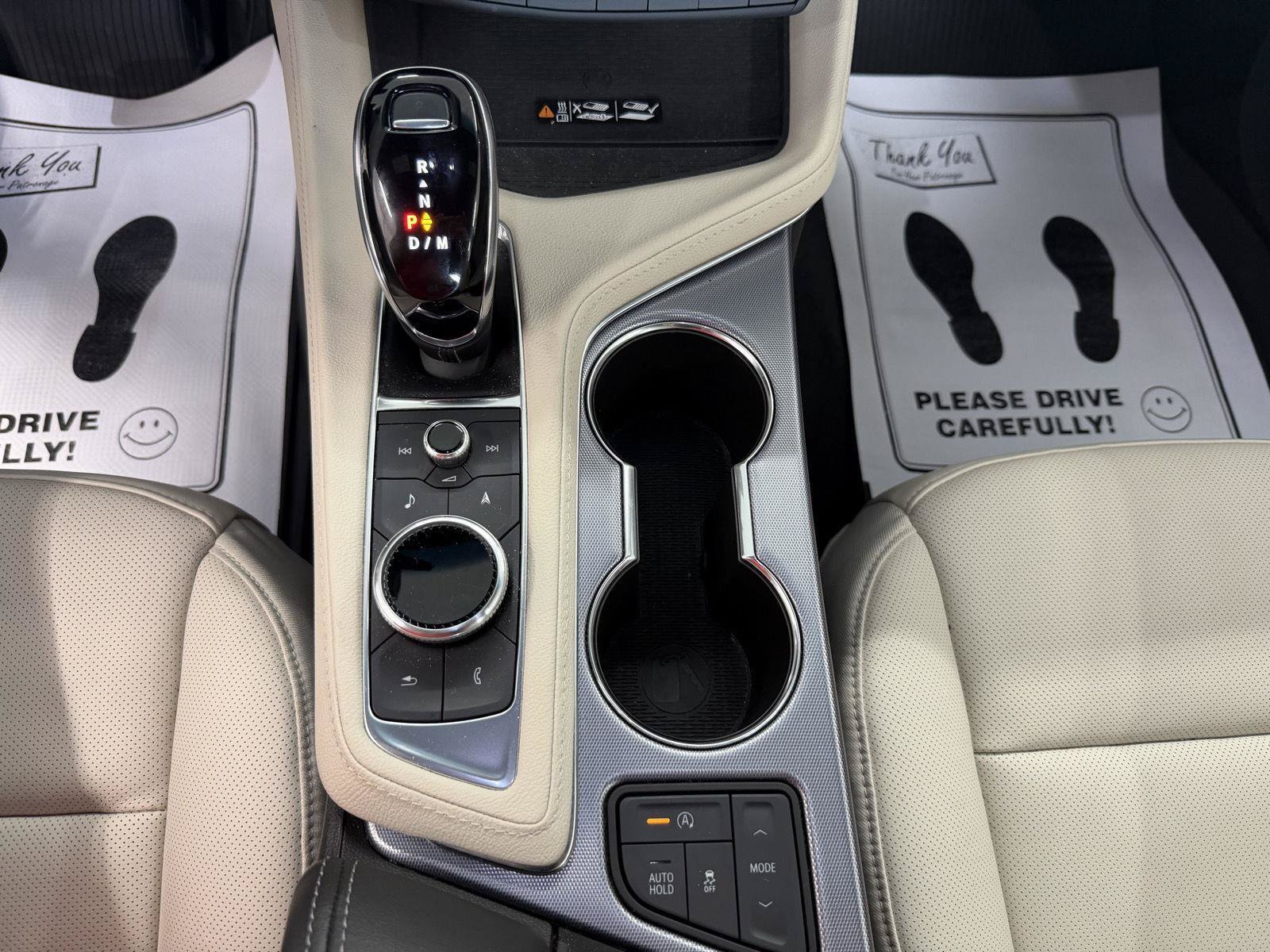 Used 2022 Cadillac CT4 Premium Luxury AWD/4WD image 20