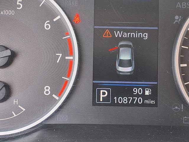 Used 2022 Nissan Sentra S w/ Trunk Package FWD image 9