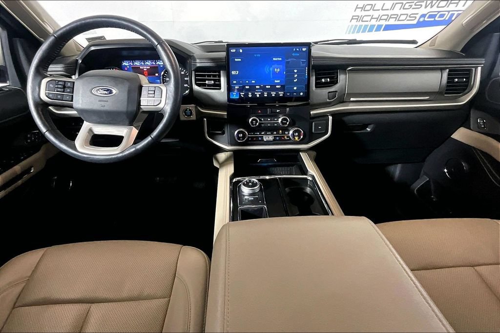 Certified 2023 Ford Expedition Max XLT RWD image 11