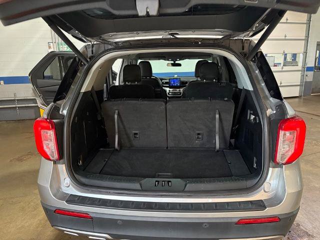 Certified 2023 Ford Explorer XLT w/ Equipment Group 202A AWD/4WD image 29
