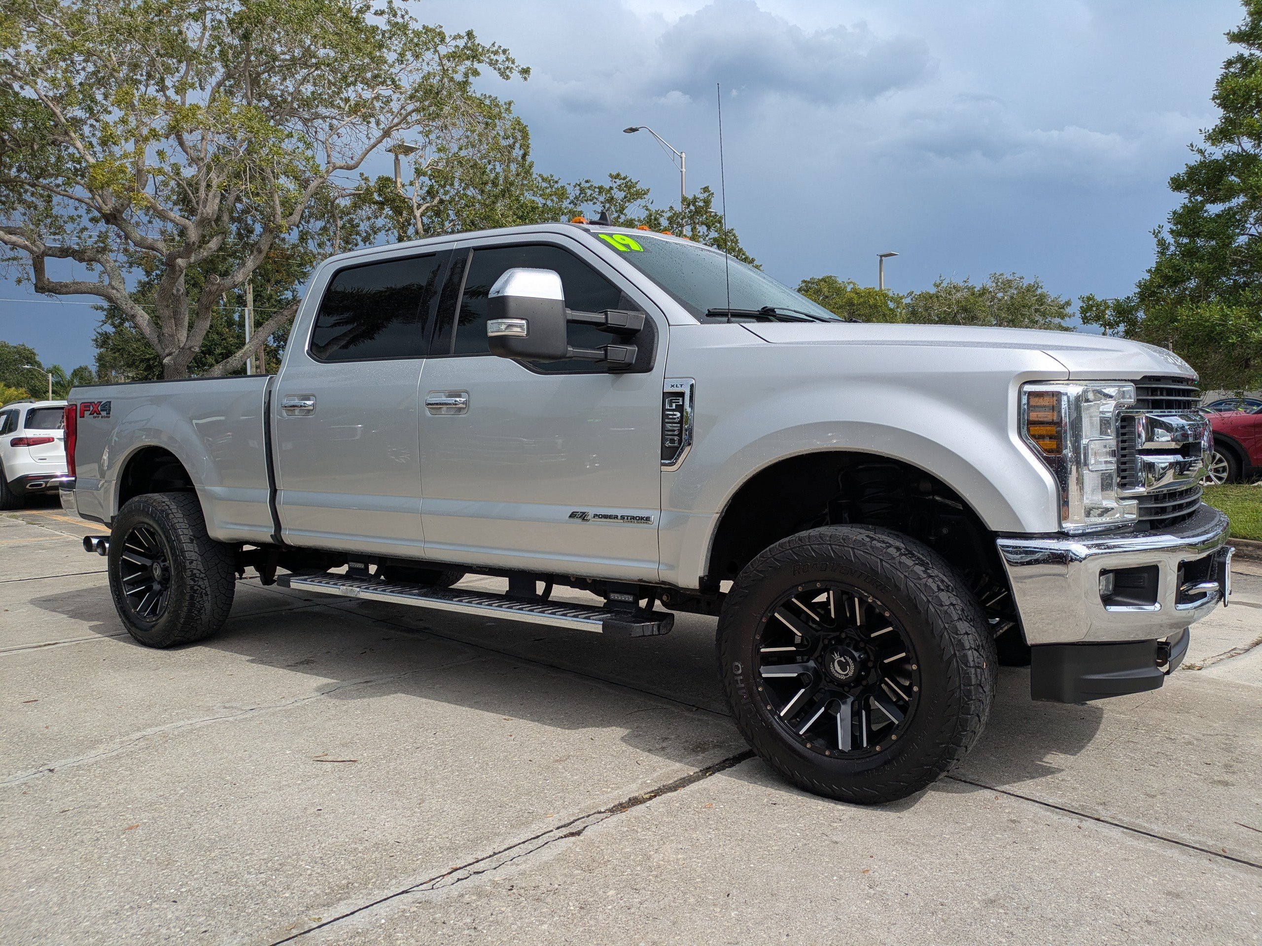 Certified 2019 Ford F350 XLT w/ XLT Premium Package AWD/4WD image 2