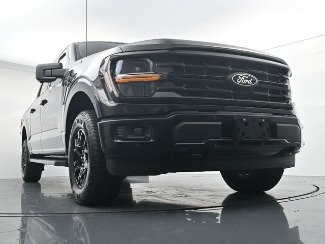 Certified 2026 Ford F150 XLT w/ Equipment Group 302A MID AWD/4WD image 31