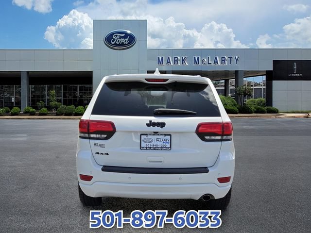 Used 2017 Jeep Grand Cherokee Altitude AWD/4WD image 6