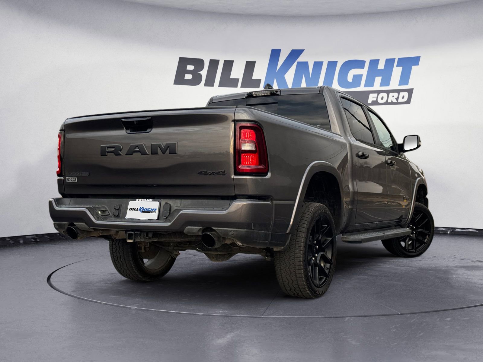 Used 2025 RAM 1500 Laramie w/ Night Edition image 5