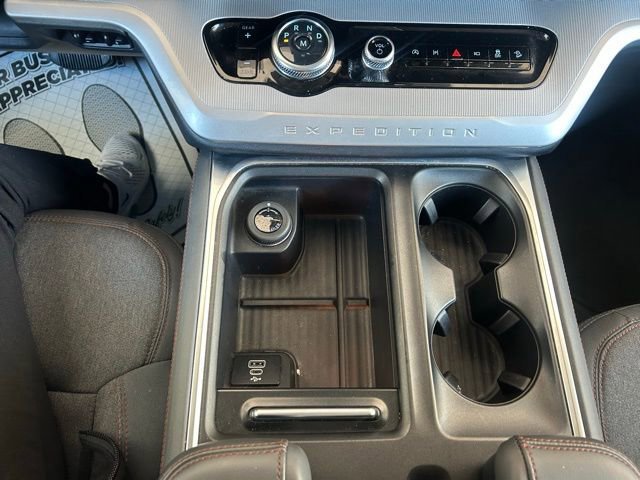 Certified 2025 Ford Expedition Max Active image 19
