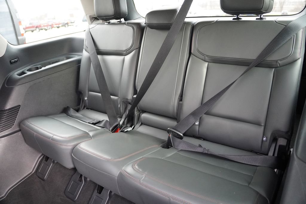 Certified 2025 Ford Expedition Active AWD/4WD image 19