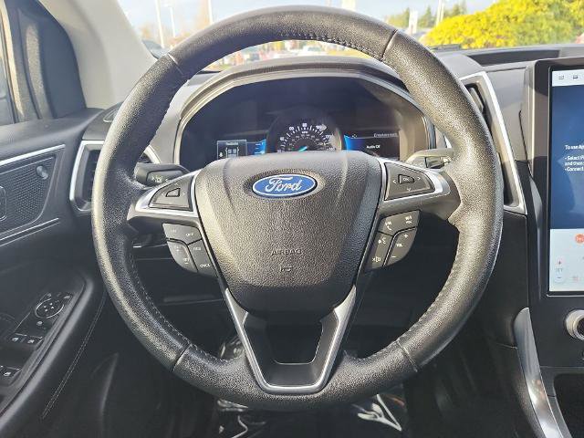 Certified 2022 Ford Edge Titanium image 21