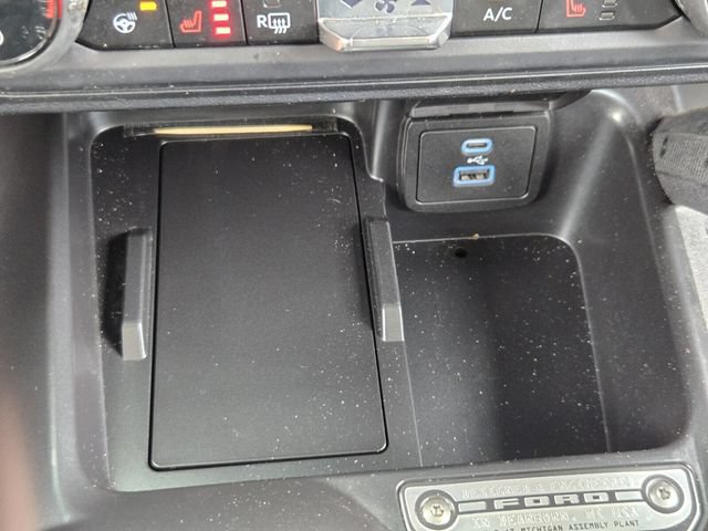 Certified 2025 Ford Bronco Badlands AWD/4WD image 24